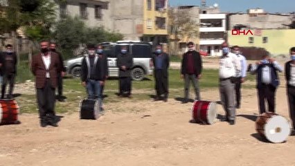 Tokmakları susan davulcuların umudunu Ramazan'a bağladı