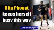 Lockdown days: Ritu Phogat keeps herself busy with yoga, workout | Oneindia News