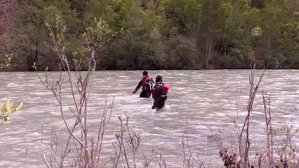 Munzur Çayı'nda kaybolan uzman çavuşu arama çalışmaları sürüyor