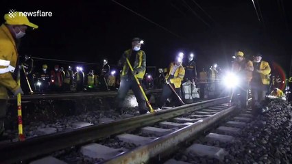 Timelapse footage shows workers replace damaged part of bridge in under six hours