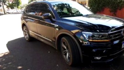 Carro e bicicleta batem no Centro e homem de 42 anos se fere