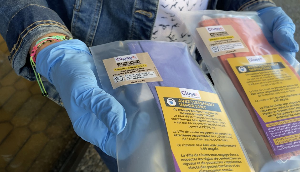 Coronavirus : à Cluses (Haute-Svoie), la ville a débuté la distribution de masques en tissu à ses habitants