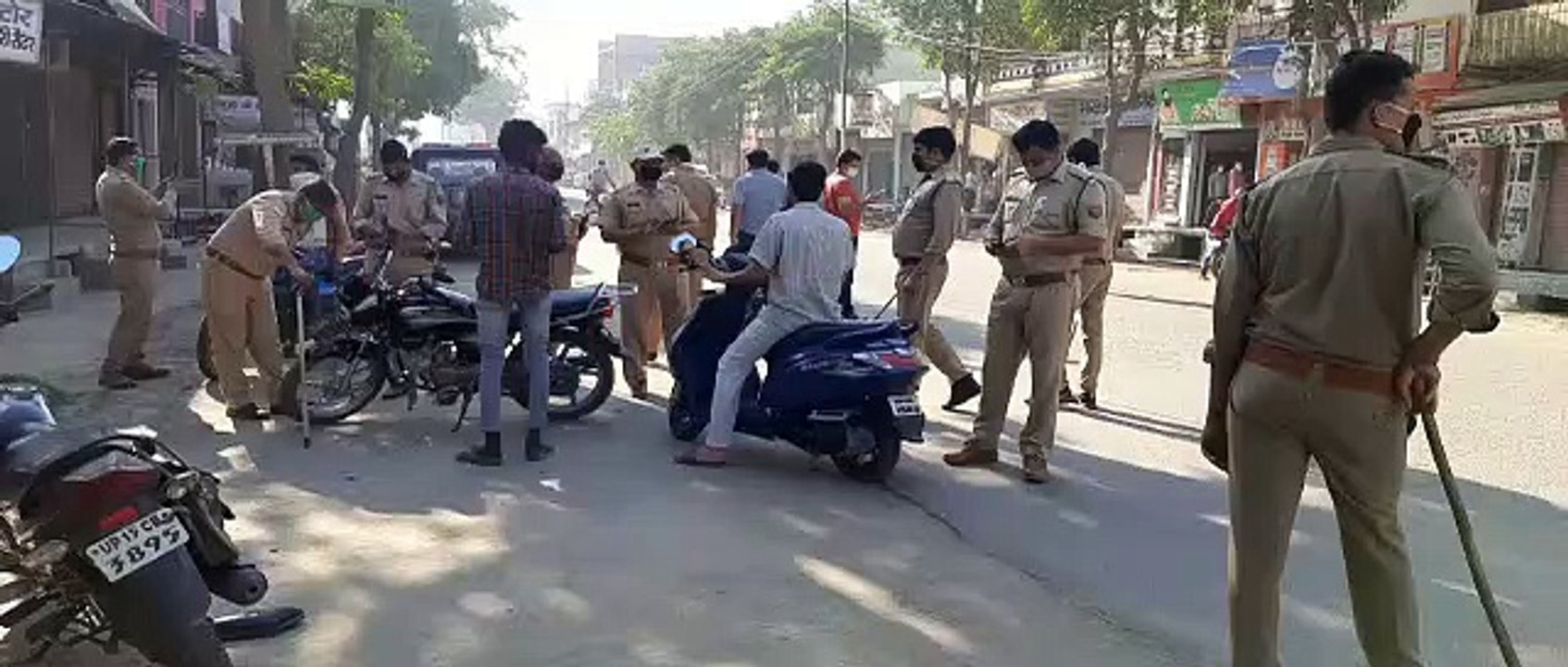 कांधला पुलिस ने 145 वाहनों का किया चालान लाखों रुपए जुर्माना किया वसूल