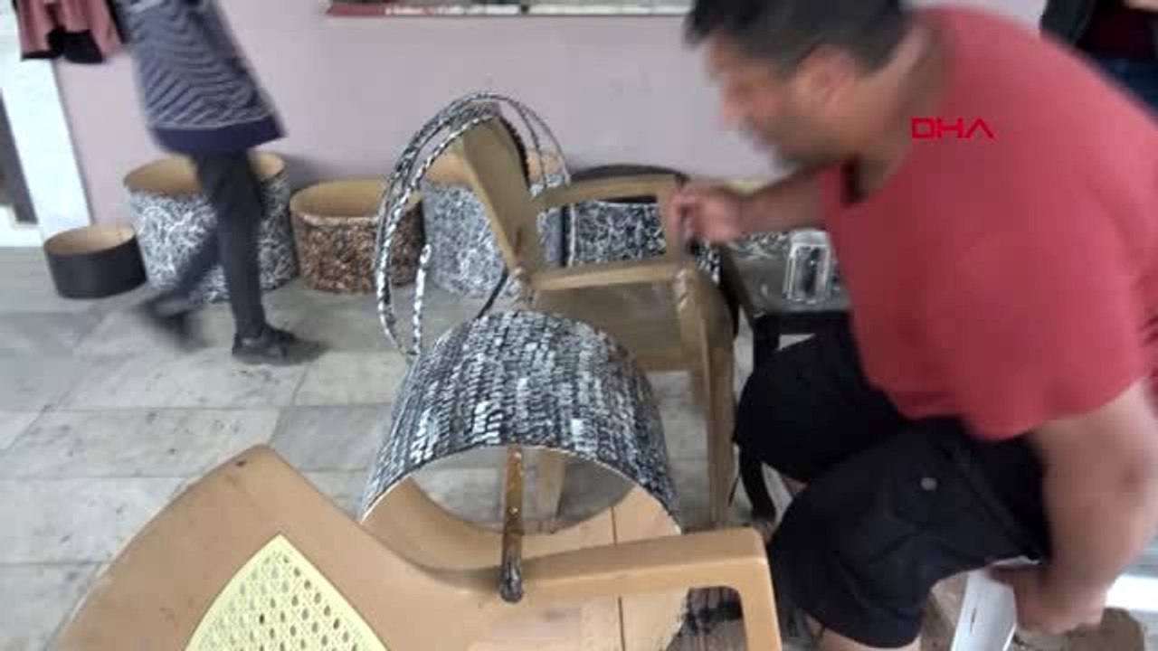 AYDIN Hem davul imal ediyor hem de ramazanda davul çalıyor