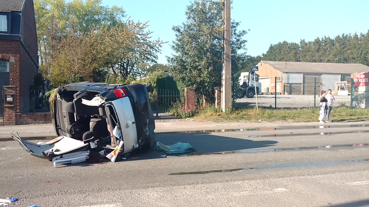 Ghlin. Un blessé grave rue de Douvrain.. Vidéo Eric Ghislain