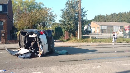 Ghlin. Un blessé grave rue de Douvrain.. Vidéo Eric Ghislain