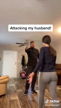 Elle veut montrer à son mari que ses cours de self-defense sont efficaces... Raté