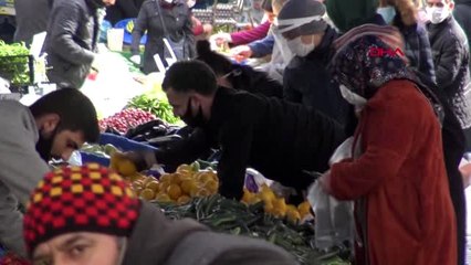 BAHÇELİEVLER'DE ÖNLEMSİZ PAZAR ALIŞVERİŞİ