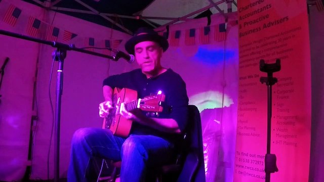 LEEK BLUES FESTIVAL UK : CALL ME BY JOHN EMIL