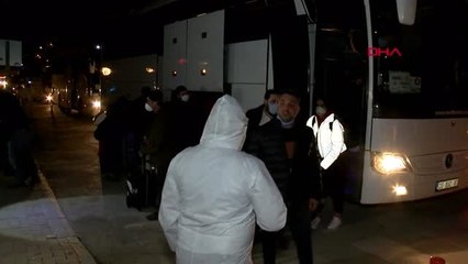 DENİZLİ Hollanda'dan getirilen Türk vatandaşları, Denizli'de KYK yurduna yerleştirildi