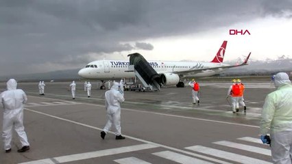 ERZURUM Suudi Arabistan'dan getirilen 182 kişi Erzurum'daki yurda yerleştirildi