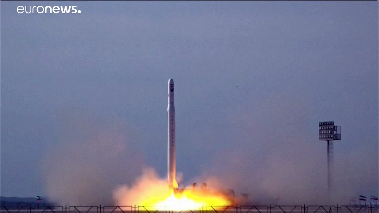 Ιράν: Οι Φρουροί της Επανάστασης εκτόξευσαν στρατιωτικό δορυφόρο