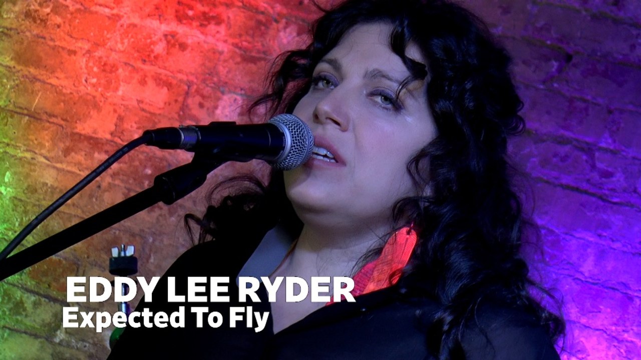 Dailymotion Elevate: Eddy Lee Ryder - "Expected To Fly" live at  Cafe Bohemia, NYC