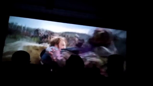 Thor entry in wakanda theatre reaction