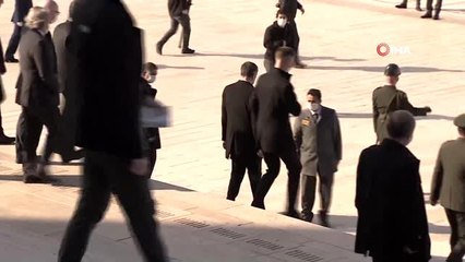 Milli Eğitim Bakanı Selçuk, Anıtkabir'i ziyaret etti