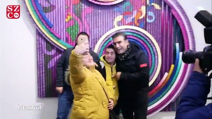Ünlü ressamdan 23 Nisan'a özel video