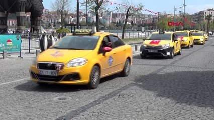 Çanakkale'de taksicilerden 23 Nisan konvoyu