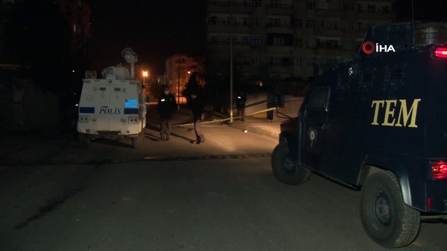 Diyarbakır'da gecenin sessizliğini silah sesleri bozdu
