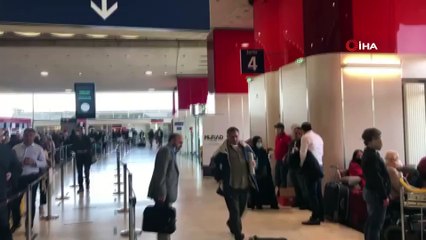 - Fransa'dan Türkiye'ye tahliye uçuşu- Paris'te bulunan 250 Türk, İstanbul'a uçtu