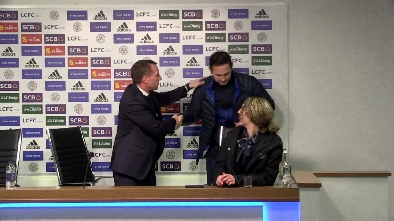 Lampard interrupts press conference