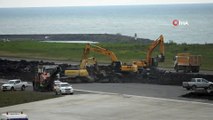 Trabzon Havalimanı pisti uçuşlara kapatılarak onarıma alındı