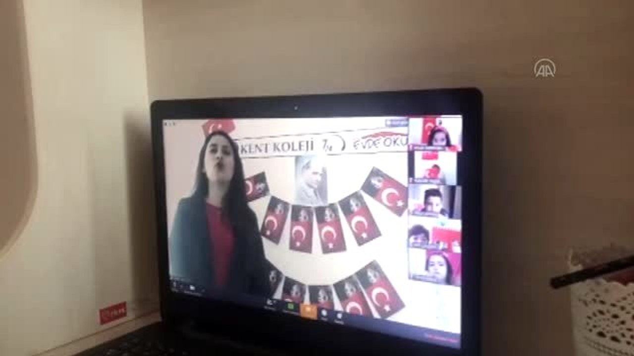 23 Nisan'ı interaktif programla kutladılar