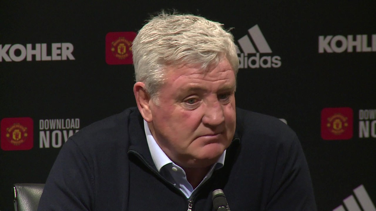Newcastle's Steve Bruce pre Everton