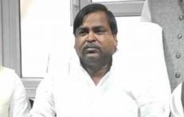 उत्तर प्रदेश खनन घोटाले में सीबीआई ने शुरू की जांच, दायरे में गायत्री प्रजापति भी