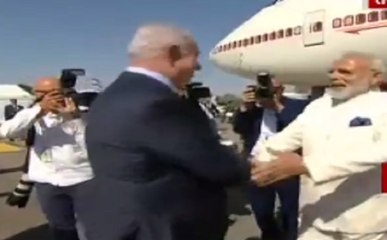 इजराइल पहुंचे पीएम मोदी, पीएम नेतन्याहू ने किया स्वागत