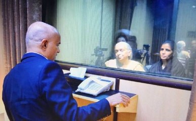 पाकिस्तानी में पत्नी और मां से मिले कुलभूषण जाधव