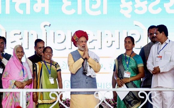 न्यूज नेशन पोल सर्वे: बीजेपी मोदी के घर में जीतने के लिए तैयार