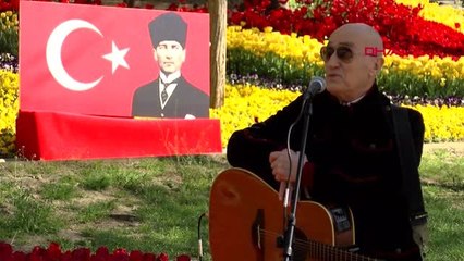 MAZHAR VE FUAT'TAN GÜLHANE PARKI'NDA 23 NİSAN KONSERİ