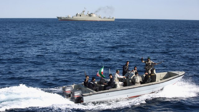 ما وراء الخبر-ما تداعيات التهديدات بين طهران وواشنطن؟