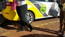 Mulher acusada de furto em farmácia é detida pela Polícia Militar