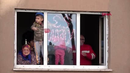 KOCAELİ İzmit'te jandarma çocukların bayramını kutladı