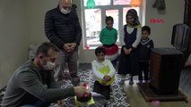 Bitlis Milli Eğitim Müdürü Korkmaz'dan öğrencisine doğum günü sürprizi