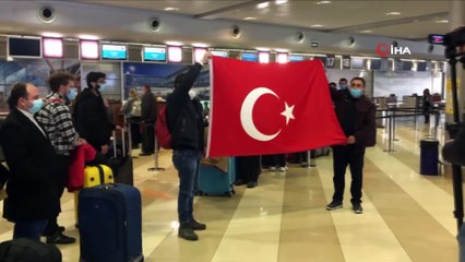 - Türk vatandaşları Ukrayna’dan tahliye ediliyor