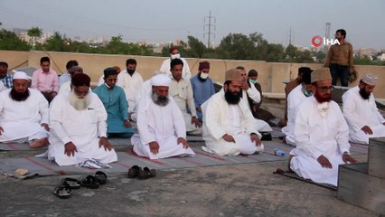 - Pakistan’da Ramazan ayı cumartesi günü başlıyor