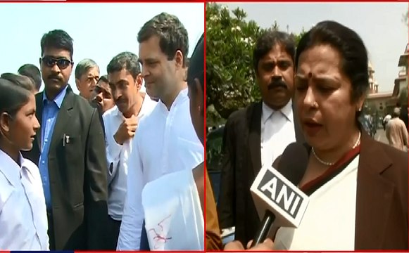 राहुल गांधी के खिलाफ अवमानना की याचिका दायर