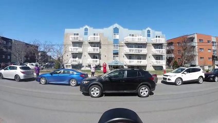 Devant la Résidence Notre-Dame de la Victoire