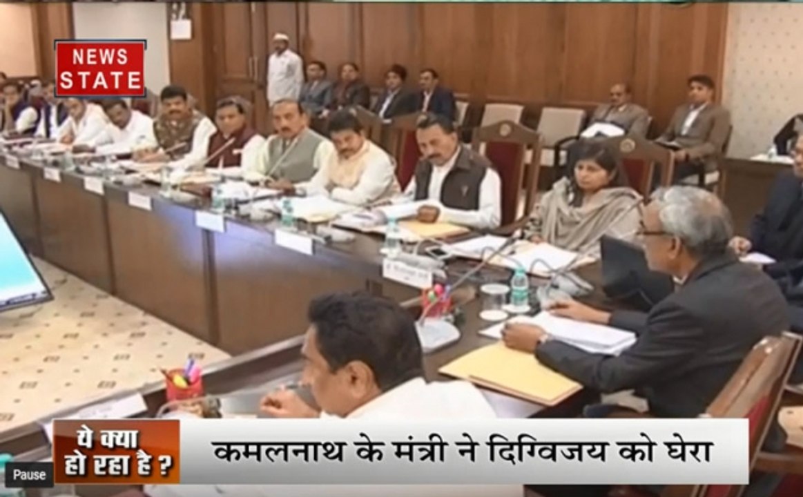 उमंग सिंघार ने लगाया आरोप पर्दे के पीछे से सरकार चलाते हैं दिग्विजय सिंह