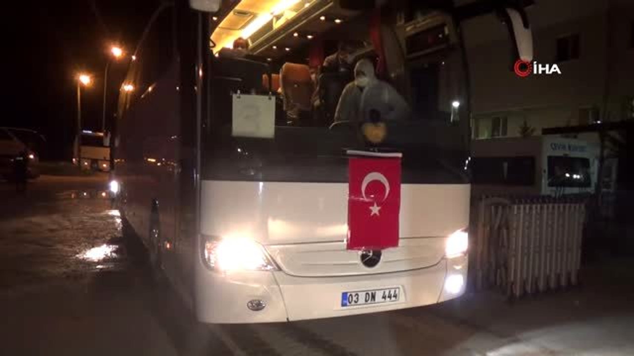 Fransa'dan Türkiye'ye getirilen Türk vatandaşı "Var olsun Türkiye'miz"