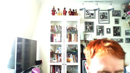 Wiwi égratigne "je veux t'appartenir" de Romain Cabon