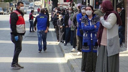 İstanbul’da PTT kuyruğunun sonu görünmedi