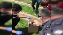 Polis memuru, aç martının imdadına yetişti