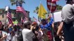 Cientos de manifestantes piden en California el fin del confinamiento