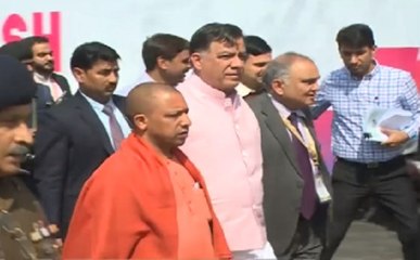 UP उपचुनाव में BJP को झटका, गोरखपुर में नहीं खिला कमल