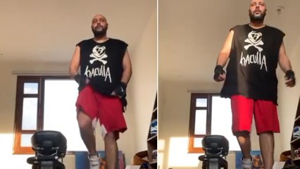 Badshah's Crazy Workout Moves on Genda Phool Song | Home Quarantine