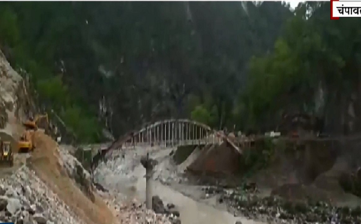 पहाड़ समाचार : उत्तराखंड में भारी बारिश से 9 जगह हुआ लैंडस्लाइड, देखिए VIDEO