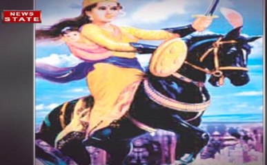 आजादी की लड़ाई में पहली महिला थी रानी लक्ष्मीबाई